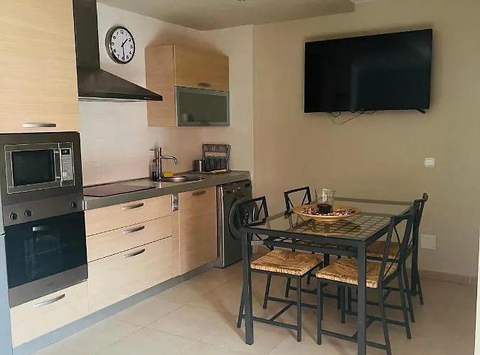 Coqueto En El Palm-mar. * Arona (Tenerife)